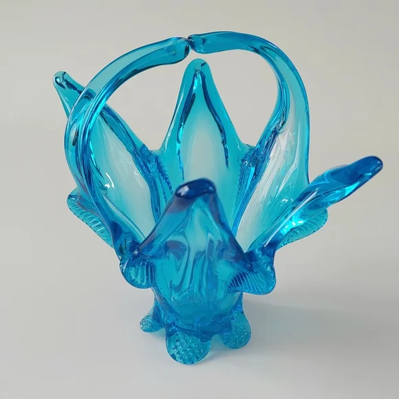 Chalet Glass Blue Freeform Collectible 7.5-inch | MCM Hand Blown Art Glass - Picture 6 of 13